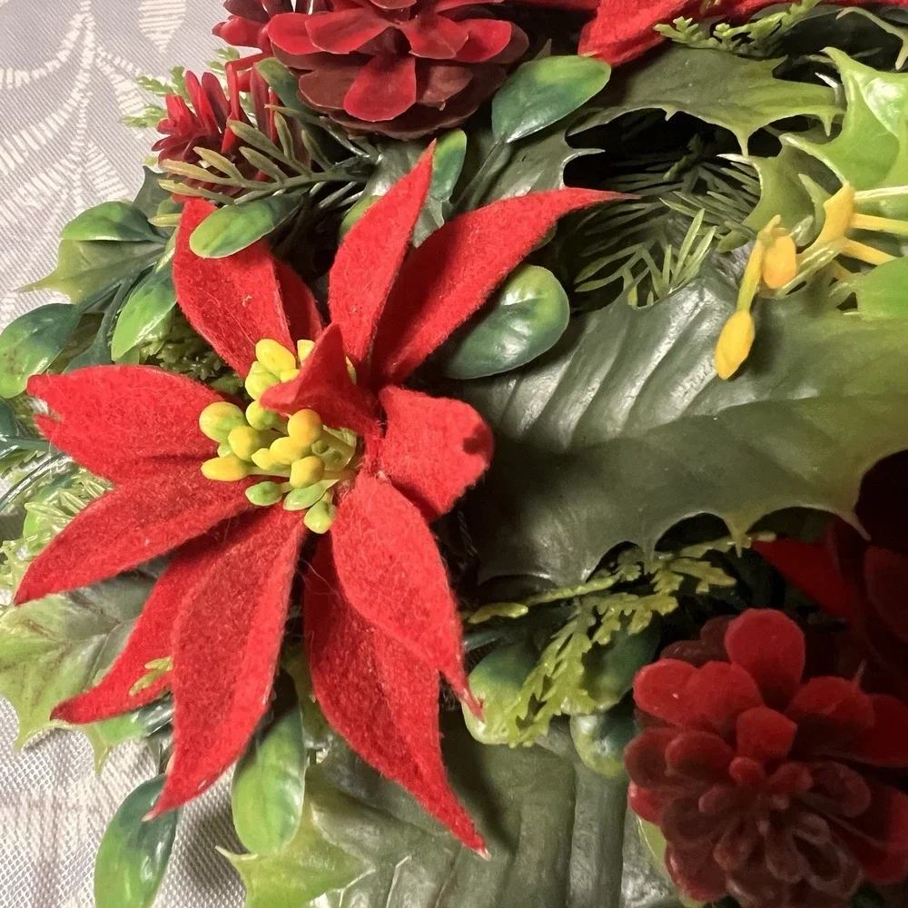 Vintage‎ Christmas Wreath Candle Ring Plastic Holly Poinsettia MCM